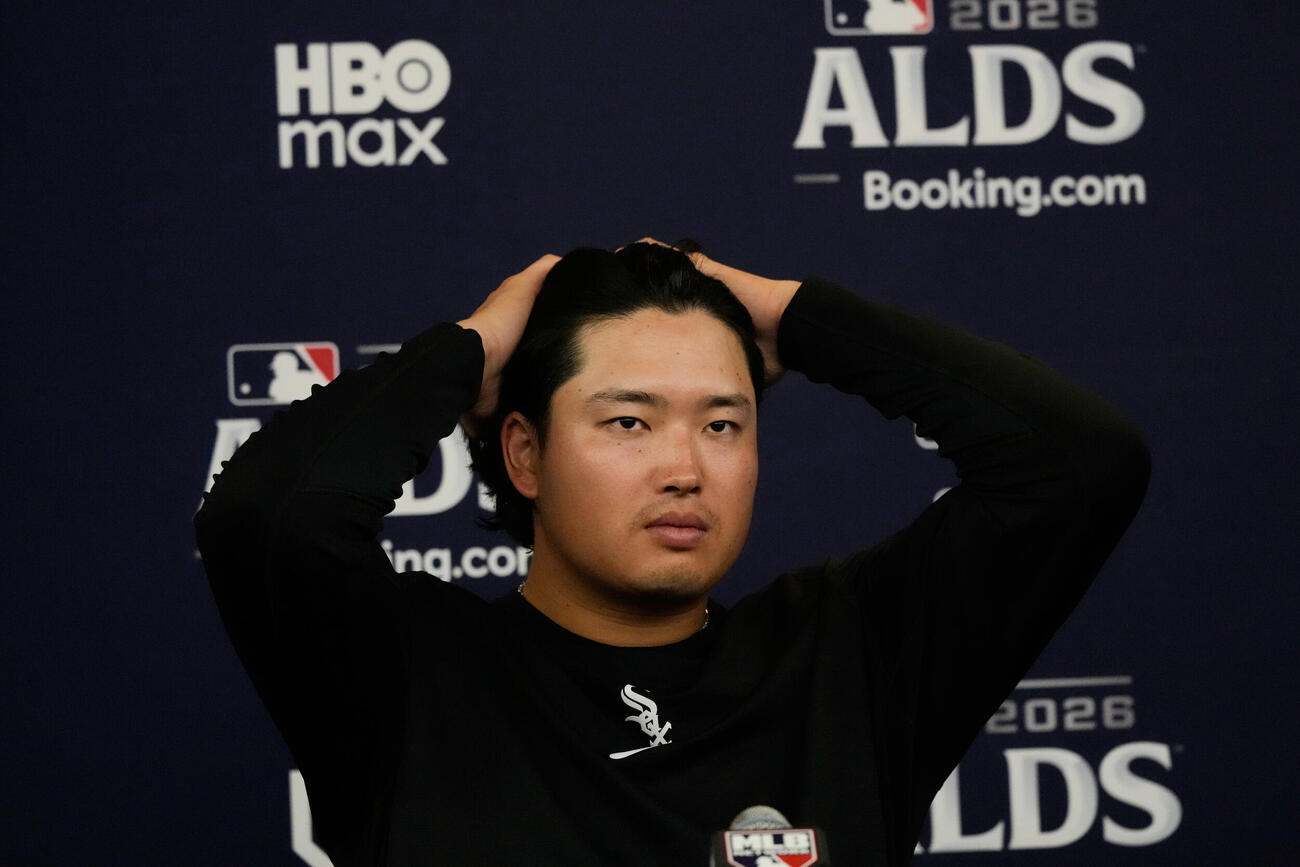 公式会見で第3戦への決意を語ったホワイトソックス村上宗隆（AP）