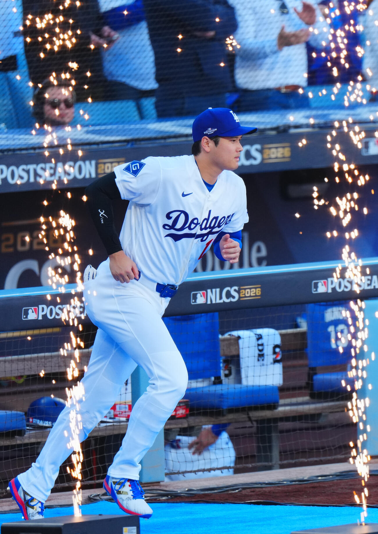 ドジャース対ブルワーズ　スタメン紹介で登場するドジャース大谷翔平（撮影・垰建太）