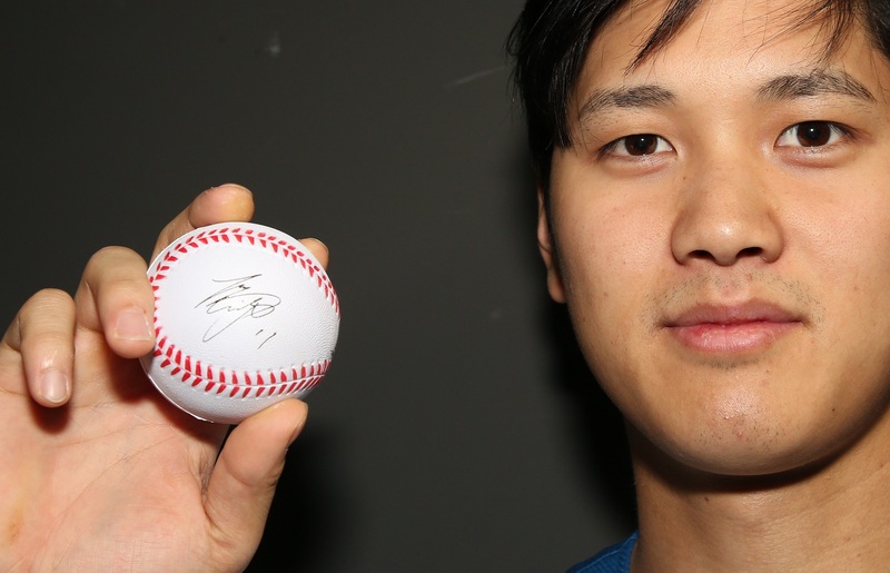 日本ハム 道内の全新生児へ大谷の記念ボール贈呈 - プロ野球 : 日刊