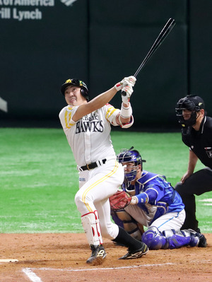 ソフトバンク内川「僕がいた時は…」DeNAに敬意 - プロ野球 : 日刊