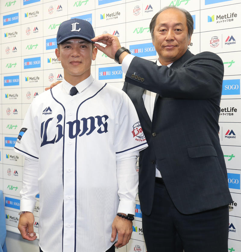 西武15年ぶり復帰の松井稼頭央「厳しい競争」覚悟 - プロ野球 : 日刊