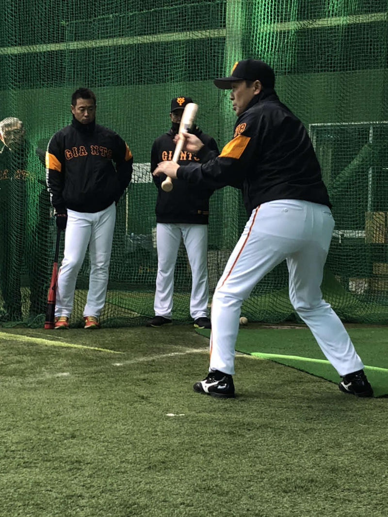 巨人川相2軍監督が世界一の犠牲バント／今日の一番 - プロ野球 : 日刊