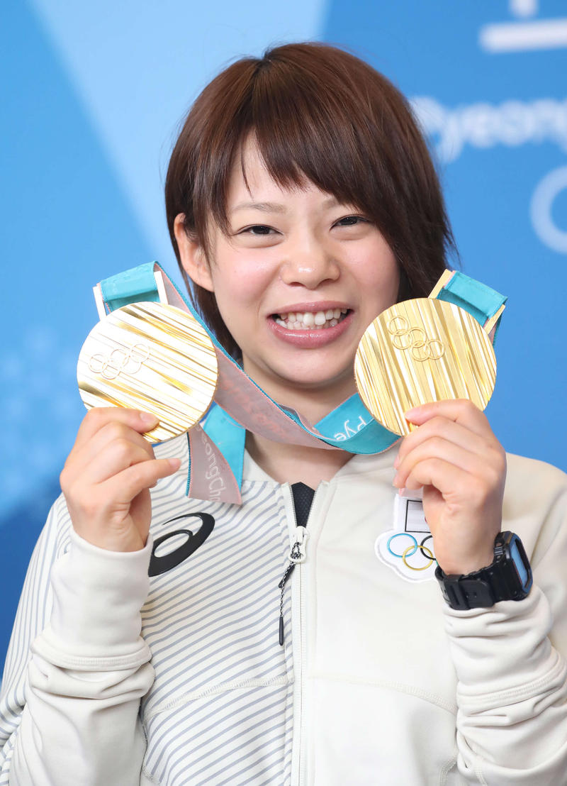 高木 菜 那 金メダル