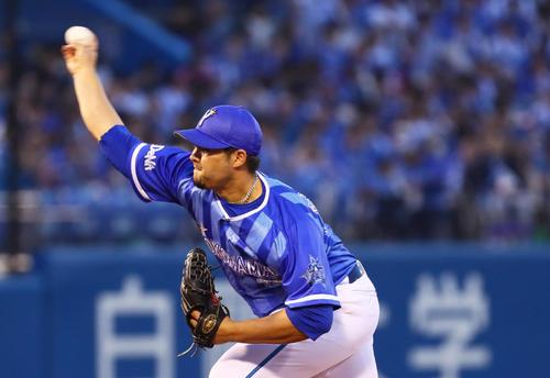 ヤクルト対ＤｅＮＡ　ＤｅＮＡ先発のバリオス（撮影・足立雅史）