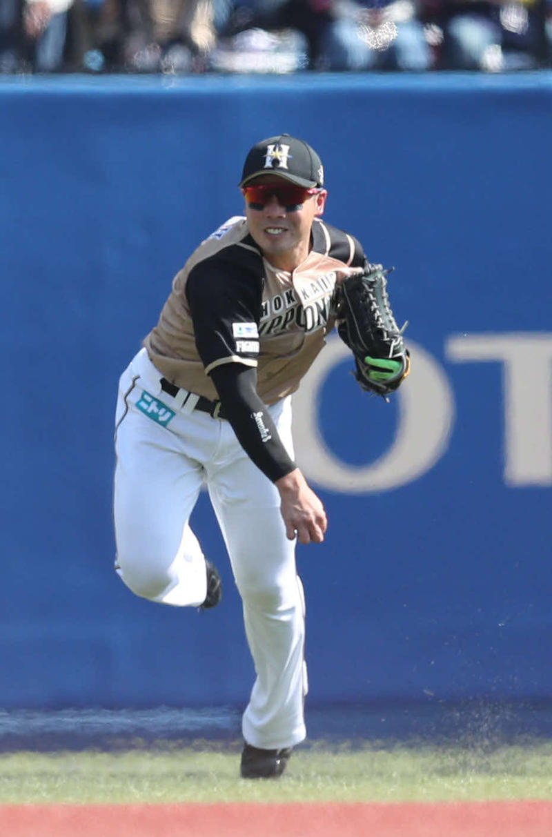 日本ハム近藤健介 右腓腹筋の軽度の筋挫傷と診断 プロ野球 日刊スポーツ