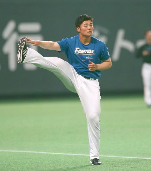 日本ハム対楽天　アップする清宮（撮影・黒川智章）