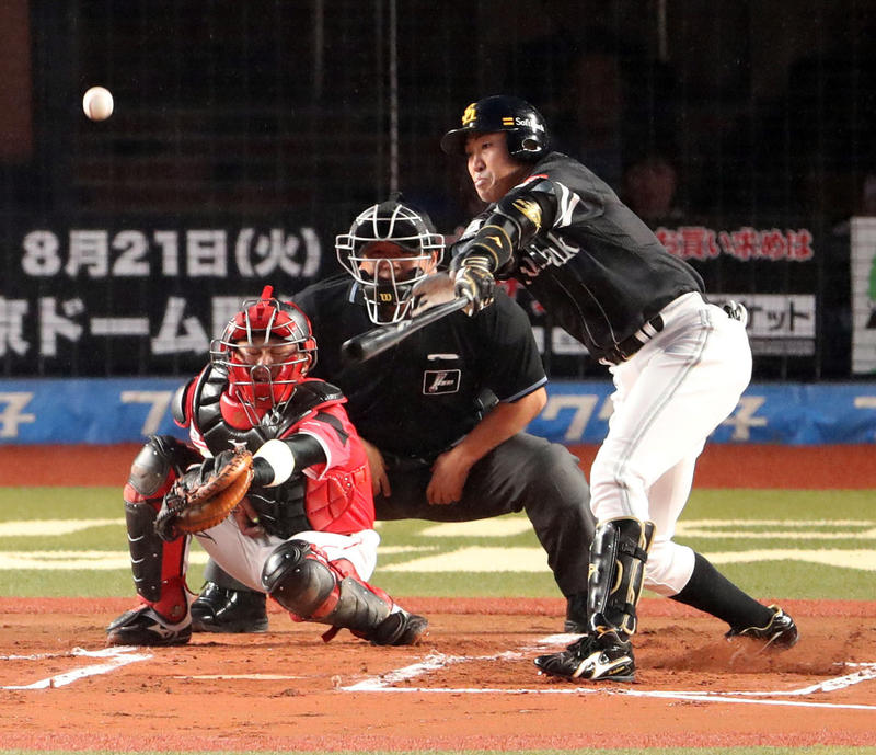 ソフトバンク内川、雨天も試合成立で大台へM2に - プロ野球 : 日刊