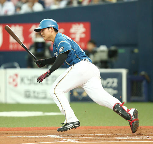 オリックス対日本ハム 2回表日本ハム無死、清宮は投ゴロに終わる(撮影・佐藤翔太)