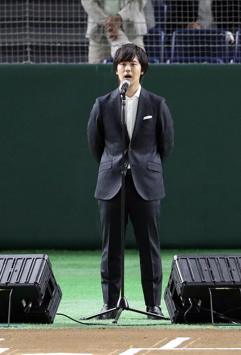 三浦 祐太 朗 年収