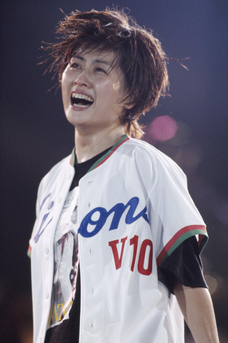 渡辺美里が西武戦で君が代 13年ぶり来場、特急も - プロ野球 : 日刊