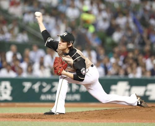 西武対日本ハム　日本ハム先発の高梨（撮影・黒川智章）