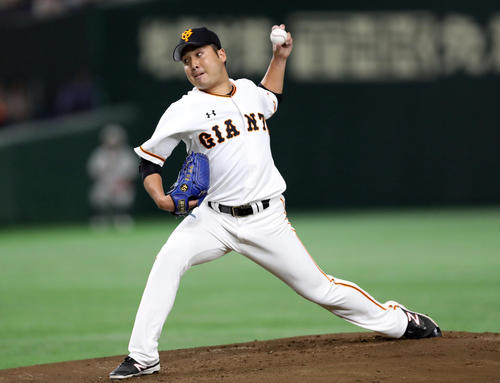 巨人対楽天　巨人先発の今村（撮影・狩俣裕三）