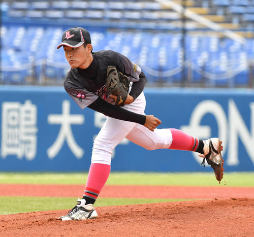 京都学園大対日大国際関係学部　先発した日大国際関係学部の続木（撮影・柴田隆二）