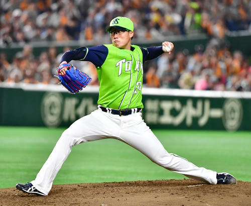 巨人対ヤクルト　力投するヤクルト山田大（撮影・小沢裕）