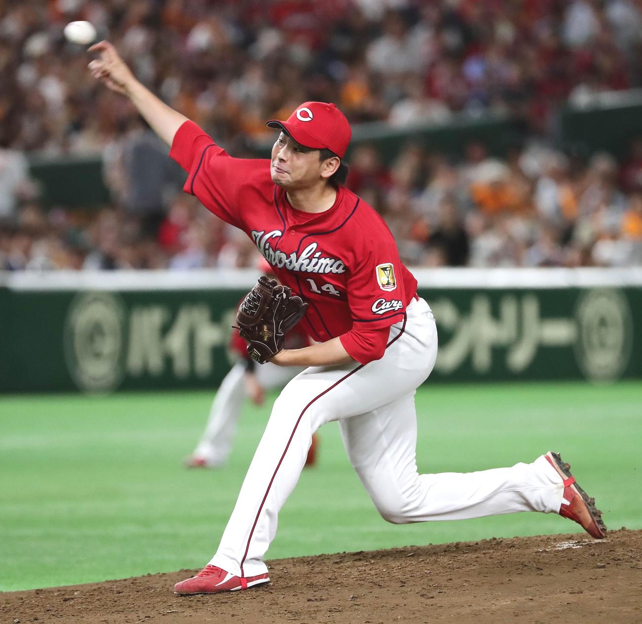 力投する広島先発の大瀬良（撮影・丹羽敏通）