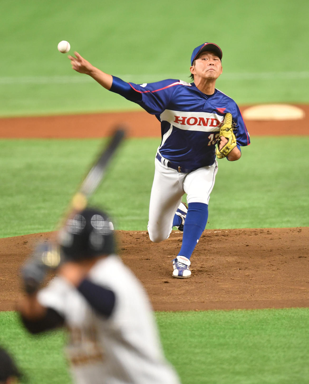 日本通運対ホンダ熊本　先発したホンダ熊本の荒西（撮影・柴田隆二）