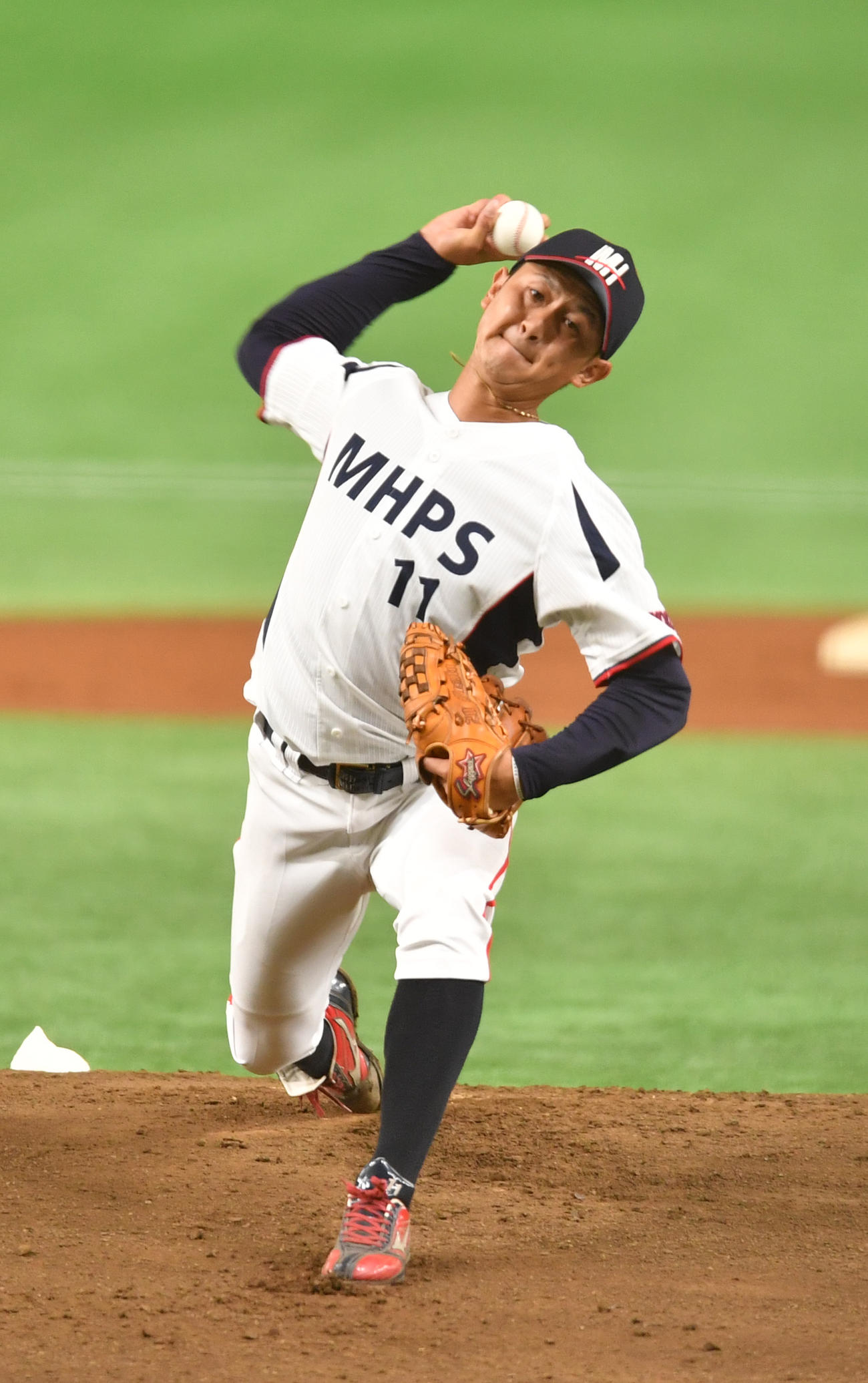 ホンダ鈴鹿対三菱日立パワーシステムズ　先発した三菱日立パワーシステムズの奥村政（撮影・柴田隆二）