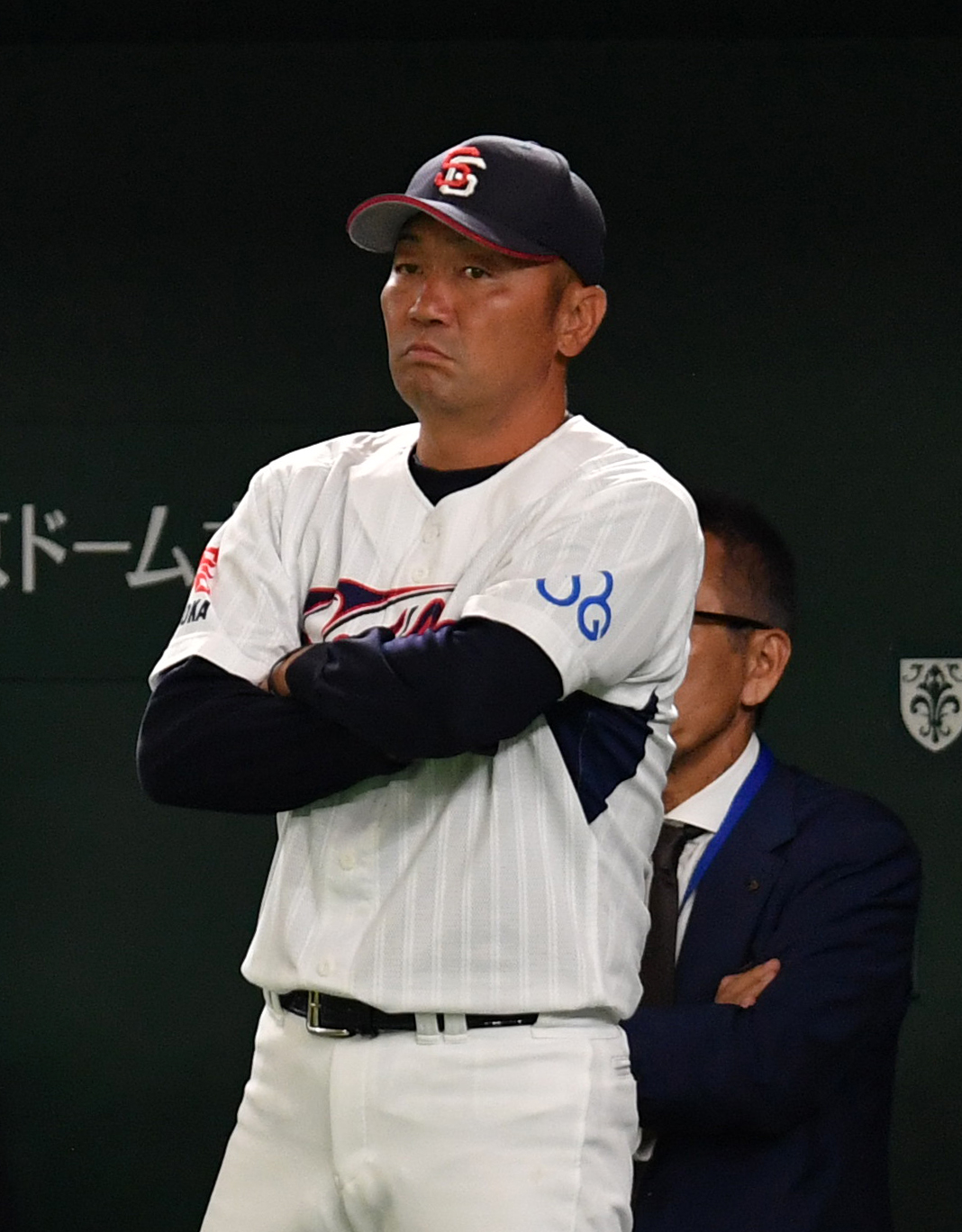 新日鉄住金かずさマジック対西部ガス 指揮する西部ガスの香田監督(撮影・柴田隆二)