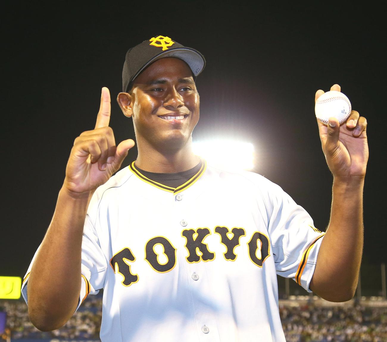来日初登板初先発初勝利を挙げた巨人メルセデス（撮影・足立雅史）