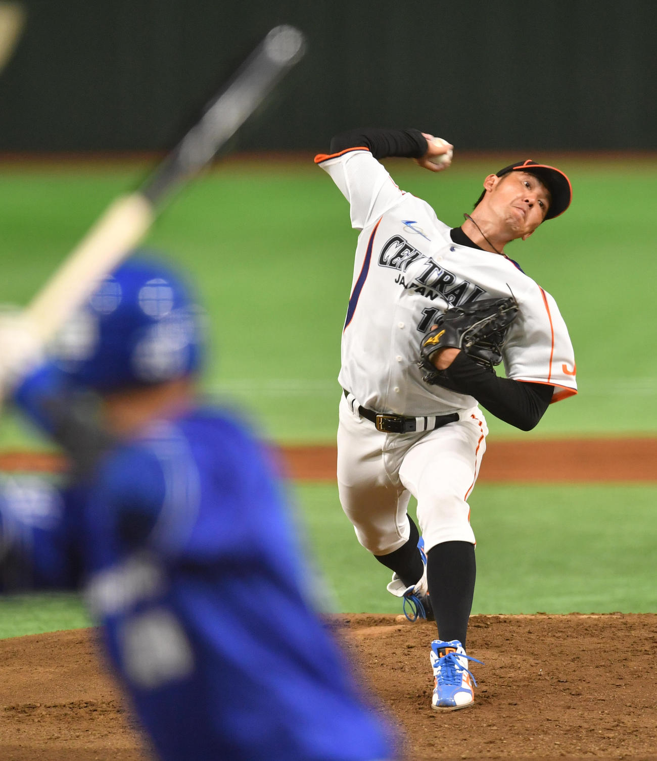 先発したJR東海の戸田(撮影・柴田隆二)