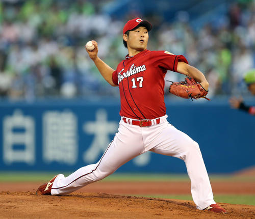 力投する広島先発の岡田（撮影・河野匠）