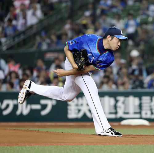 先発し力投する西武菊池（撮影・鈴木正人）