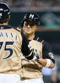 日本ハム田中賢介、苦しい時こそ活躍の途中出場V打 - プロ野球 : 日刊
