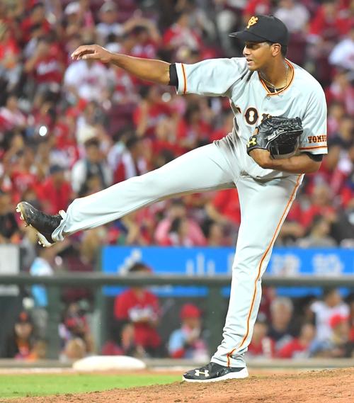 巨人４番手のサムエル・アダメス（撮影・上田博志）