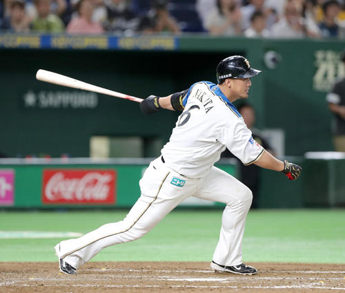3回裏日本ハム1死三塁、中田は一ゴロに終わる(撮影・佐藤翔太)
