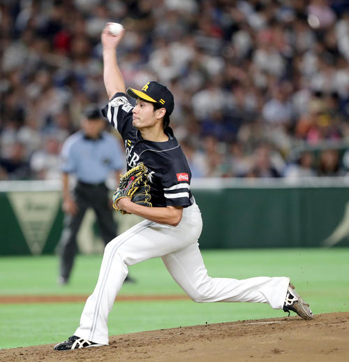 ソフトバンク先発の武田(撮影・佐藤翔太)