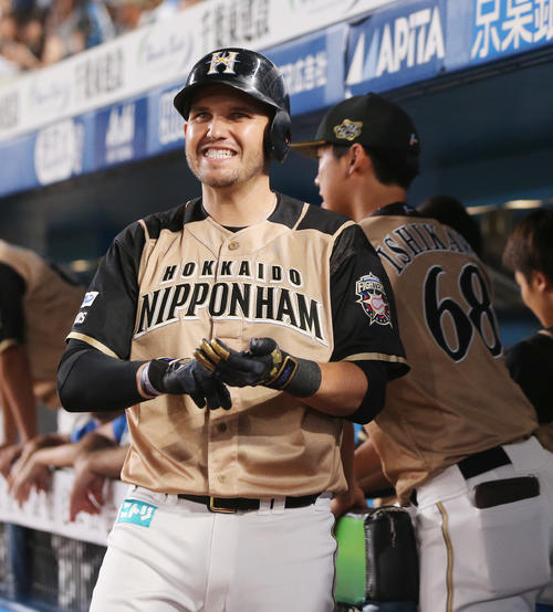 日本ハム・レアード25号「最高」清宮とすしパフォ - プロ野球 : 日刊
