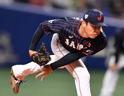 MLB対日本　日本先発で力投する笠原（撮影・滝沢徹郎）