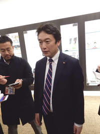 勘と経験頼み の職人集団から脱却 ソフトバンクホークスがデータ活用で目指すもの ホークスのビッグデータ活用記 1 2 ページ Itmedia エンタープライズ