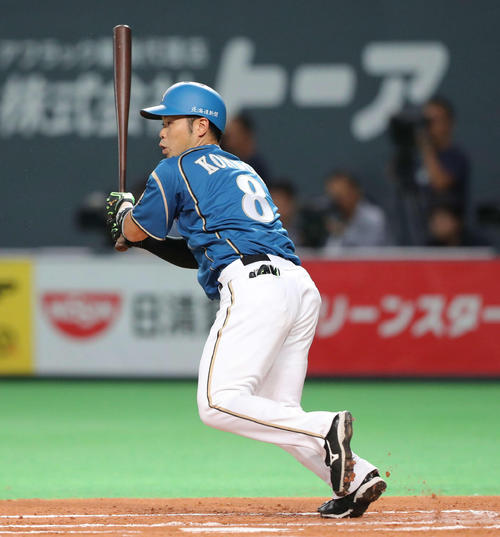 日本ハム近藤健介(2018年8月25日撮影)