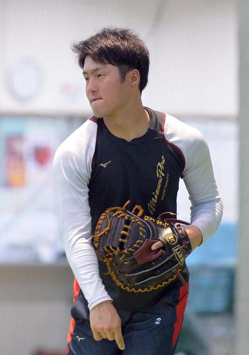 楽天2位太田光「巨人小林ミット」で休日返上トレ - プロ野球 : 日刊 