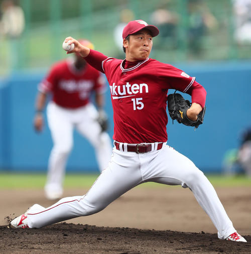 ヤクルト対楽天　楽天先発の美馬（撮影・足立雅史）