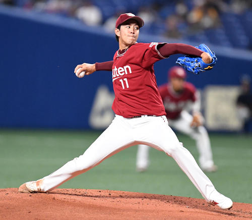 中日対楽天　楽天先発の岸（撮影・前岡正明）
