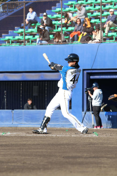 8回に左前打を放った日本ハム森山（撮影・田中彩友美）
