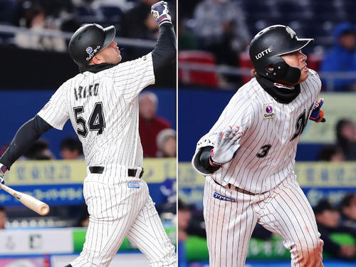 7号ソロを放つロッテレアード（左）と3号2ランを放った角中