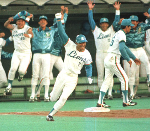 石毛宏典(1988年10月27日撮影)