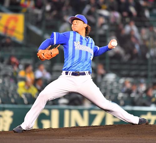 阪神対DeNA　力投するDeNA先発の浜口（撮影・上田博志）