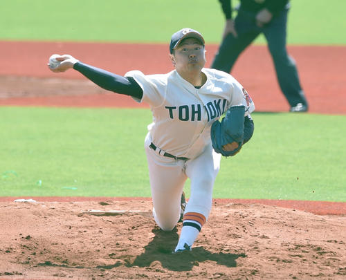 東北福祉大対宮城教育大　8回2安打無失点と好投した東北福祉大・津森