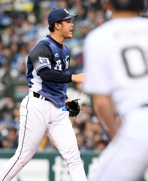 西武対オリックス　3回表オリックス2死満塁、杉本裕太郎を空振り三振に仕留める高橋光（撮影・たえ見朱実）