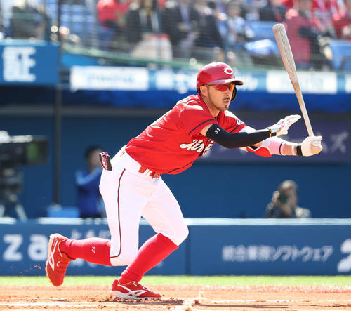 菊池涼介（2019年4月13日撮影）