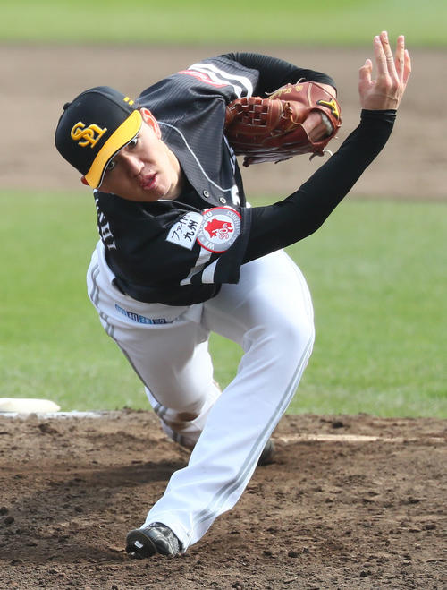 ソフトバンク高橋礼（2019年4月14日撮影）