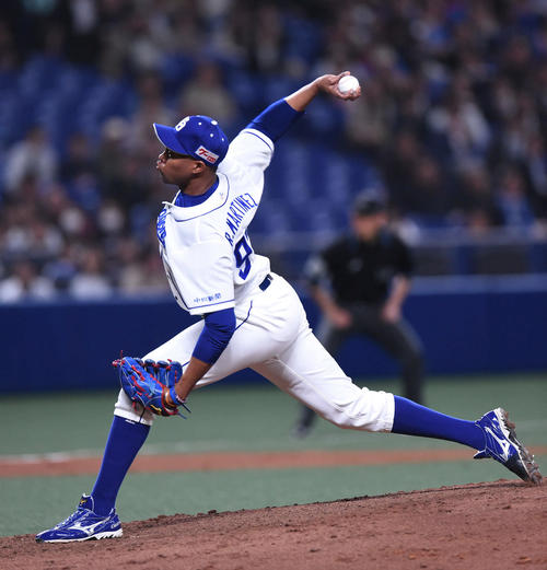 中日対DeNA　中日3番手でマウンドにあがったマルティネス（撮影・森本幸一）