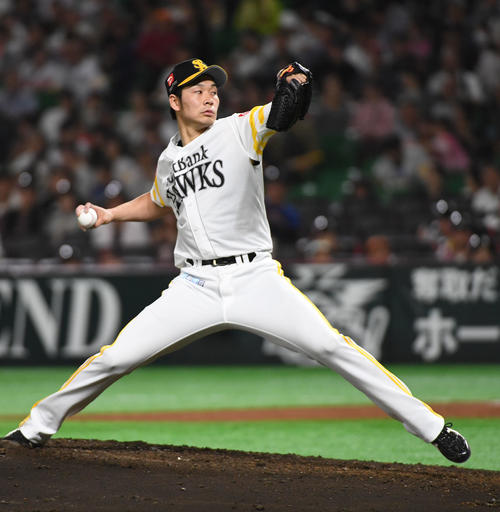 ソフトバンク対オリックス　力投するソフトバンク先発の武田（撮影・今浪浩三）