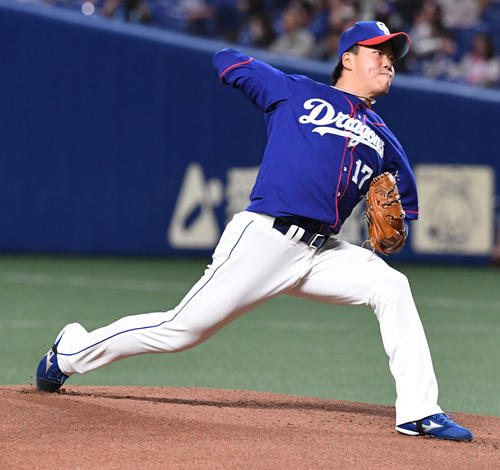 中日先発の柳（撮影・奥田泰也）