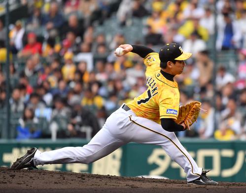 阪神対広島　阪神2番手で登板する岩崎優（撮影・上田博志）