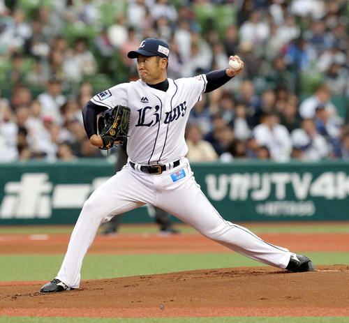 西武対日本ハム　西武先発の榎田（撮影・佐藤翔太）